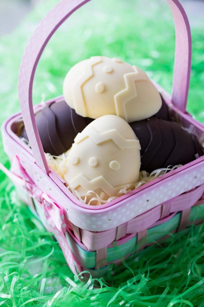 Homemade Chocolate Eggs stuffed with Cheesecake!