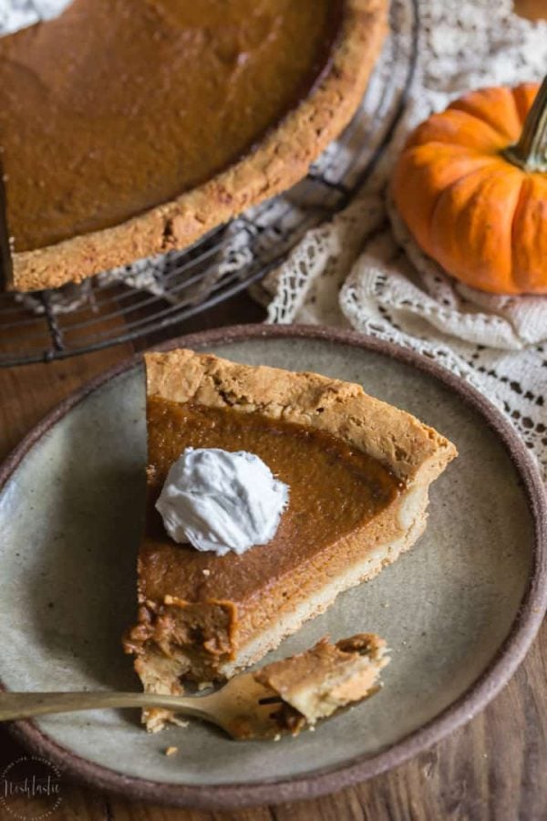 BEST Paleo Pumpkin Pie Recipe!