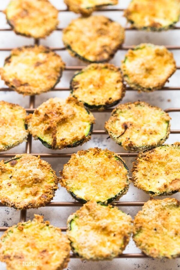 air-fryer-zucchini-chips-keto-low-carb-noshtastic