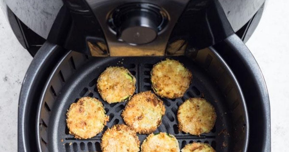 air-fryer-zucchini-chips-keto-low-carb-noshtastic